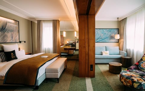 Junior Suite, 1 Bedroom | Hypo-allergenic bedding, minibar, in-room safe, individually decorated