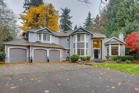 Snohomish Vacation Rental | 5BR | 3BA | 3,400 Sq Ft | Steps Required for Access
