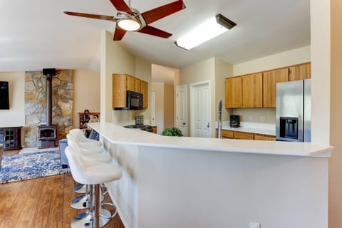 "Loved this property! We enjoyed relaxing on the large riverfront deck watching ducks, geese, osprey, deer, squirrels — and shooting stars" - Colleen