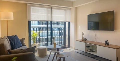 Home Experience, Hotel Quality