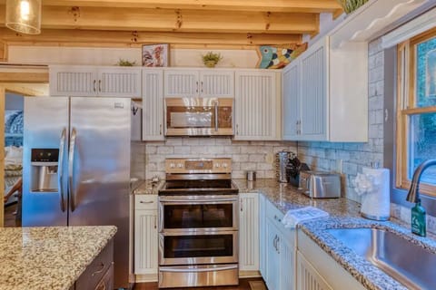 Double oven, Keurig, elec. Tea Kettle, French Press, Touchless Sink Faucet.