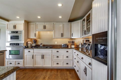 Kitchen at Quail Cove