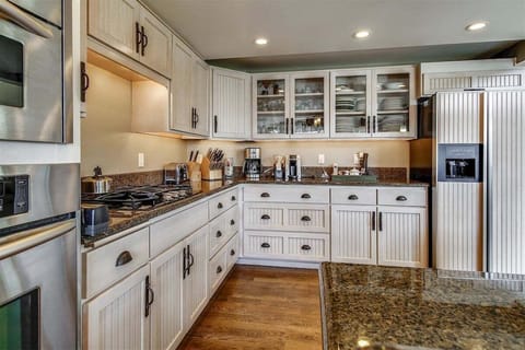 Kitchen at Quail Cove