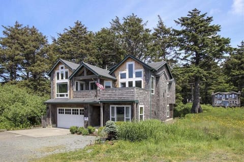 Exterior at Quail Cove