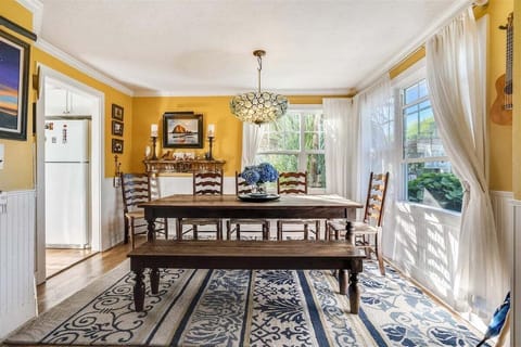 Dining Room at Elliott Way Cottage