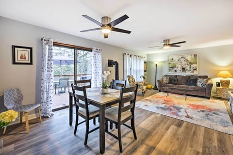 Holiday Island Vacation Rental | 2BR | 2BA | 1,100 Sq Ft | Step-Free Access