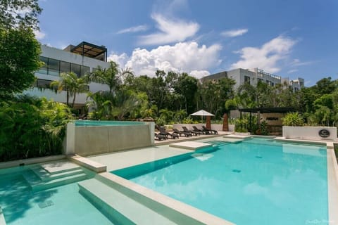Shared pool