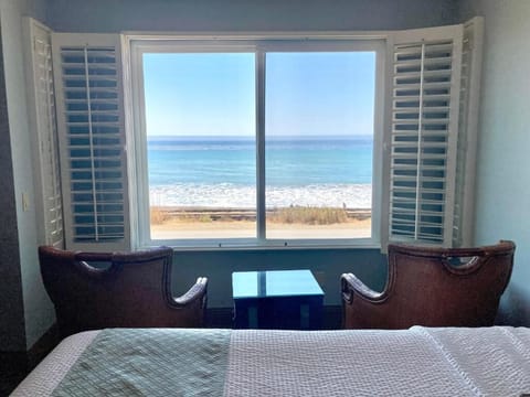 Room, 2 Queen Beds, Ocean View (No pets) | Premium bedding, pillowtop beds, desk, laptop workspace