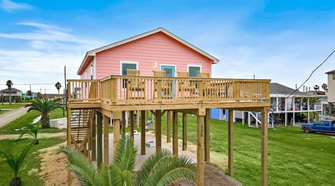 Welcome to Surf`s Up by BeachBox