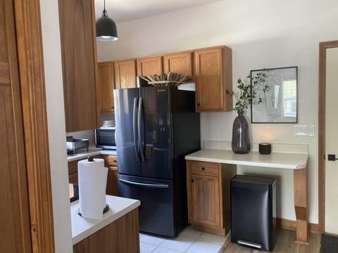 Well equipped kitchen.