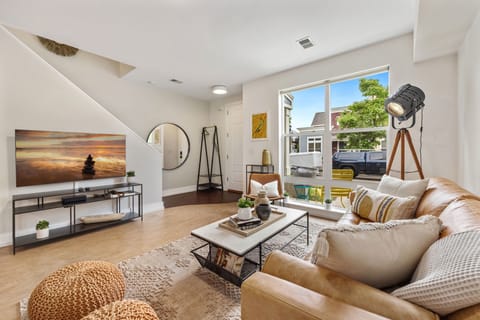 House, Multiple Beds, Kitchen, Garden View (802 Heschel St. (Unit B)) | Living area | 50-inch flat-screen TV with digital channels, TV
