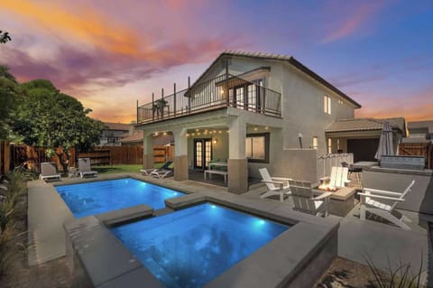 House (5 Bedrooms) | Front of property