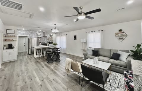 Welcome to The Present2 living space! 