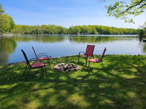 Own private firepit right on the lake
