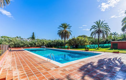 pool