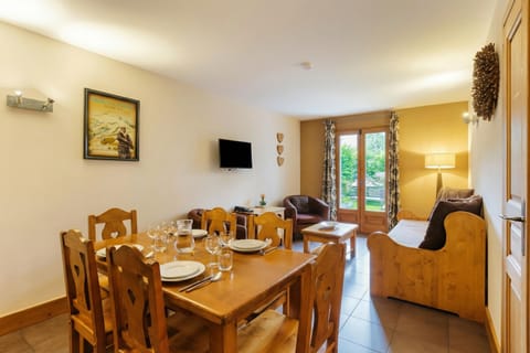 Living and dining room