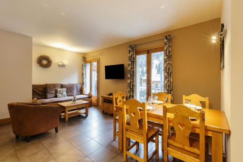 Living and dining room