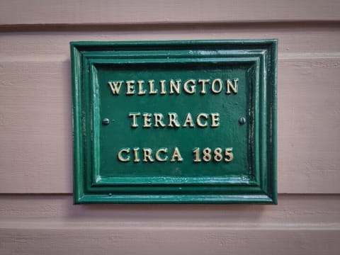 Wellington Terrace, built 1885