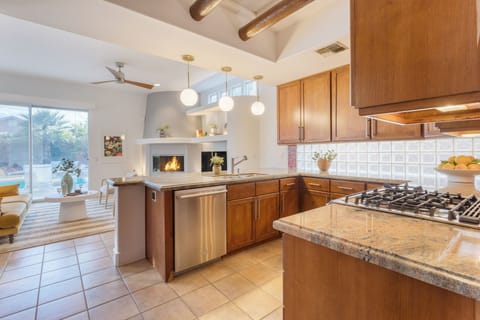 Full suite of appliances and plenty of prep space.