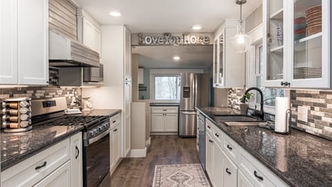 Well equipped kitchen