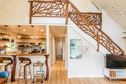 Zuki House great room. Check out that custom bannister!!