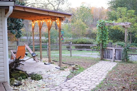 Exterior-patio cover/walkway