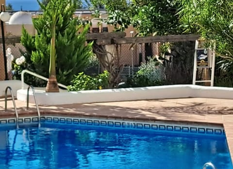 large acclimatized pool direct acceso from your terrace