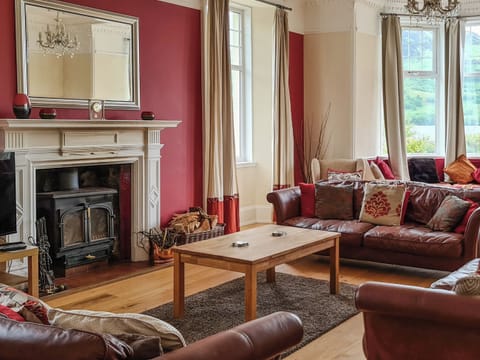 Living room | Lochside House - Lochside Holidays, Stronachlachar