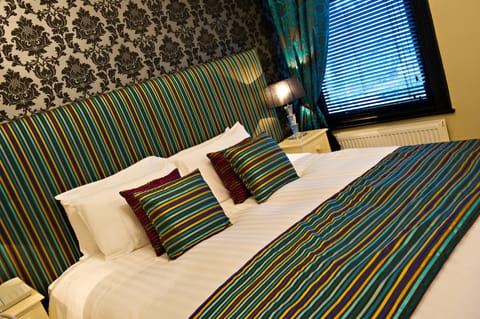 Large Double Room Superior | Premium bedding, individually furnished, desk, laptop workspace