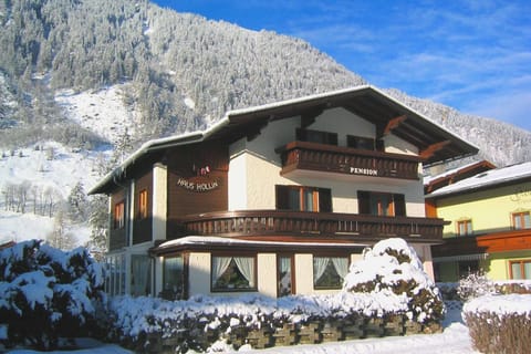 Holiday Home Exterior [winter]