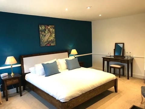 Superior Double Room | Egyptian cotton sheets, premium bedding, pillowtop beds