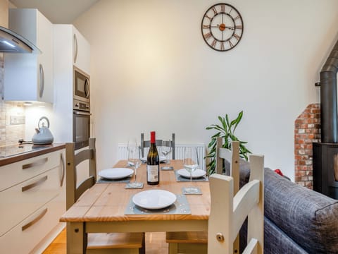 Dining Area | The Cow Shed, Farnham