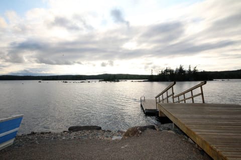 Deck #1 Lake size 372 ha (3.7sqkm)
