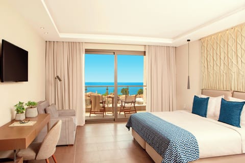 Deluxe Bungalow, Sea View | Egyptian cotton sheets, premium bedding, memory foam beds, minibar