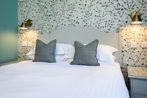 Double Room (Kingsize Double) | Premium bedding, individually decorated, individually furnished, desk