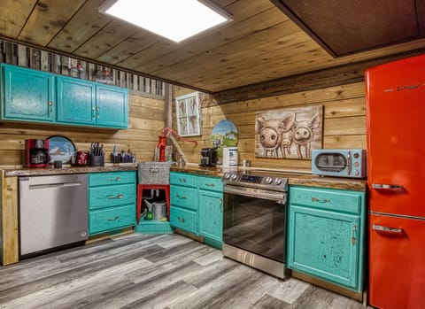 View of stunning kitchen - View of stunning kitchen