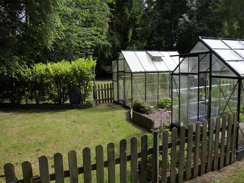 Holiday Park Facilities and Services 
