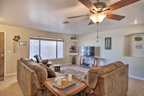 Lake Havasu City Vacation Rental | 3BR | 2BA | 2,200 Sq Ft | 1 Step to Enter