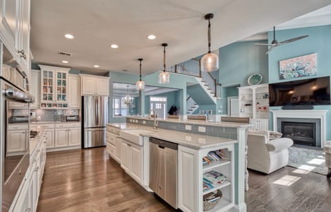 Large gourmet kitchen