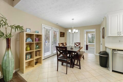 "Sara is an excellent host. Have been staying at her places for the last 10 months and recommend her places."