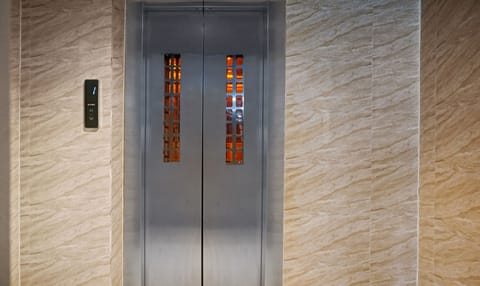 Elevator