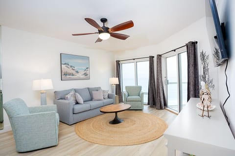 EI-805 - Living Room