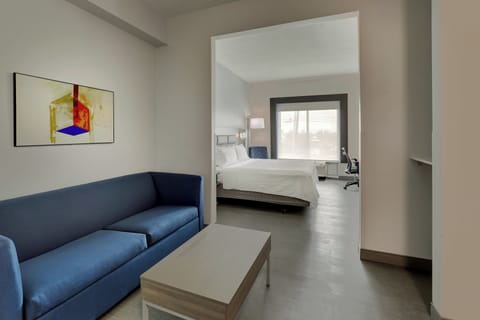 Single Room, 1 Bedroom (1 King, 1 Queen) | Premium bedding, desk, laptop workspace, blackout drapes