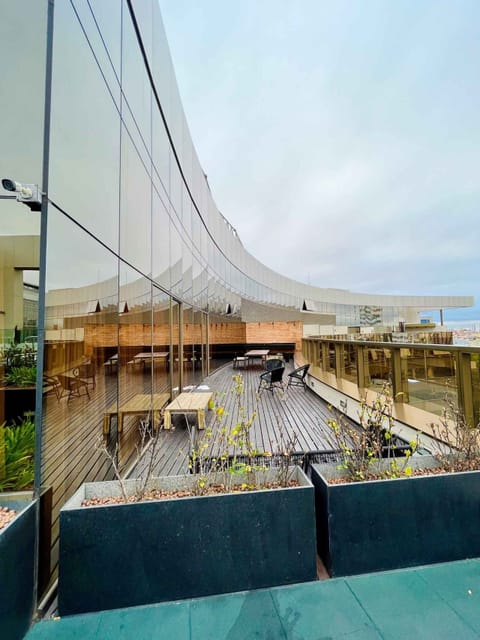 Apartment | Outdoor dining