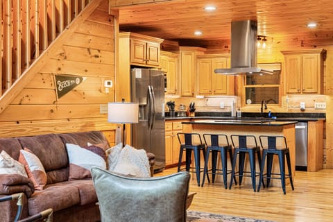 Seating for four at the island