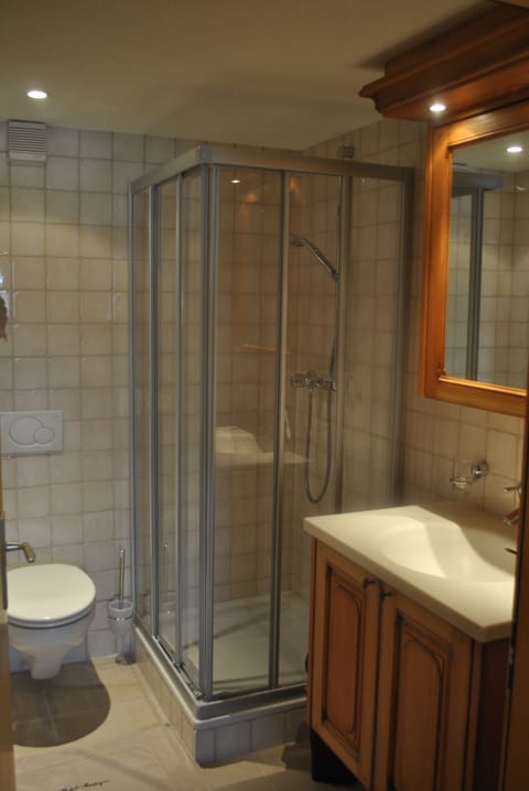 Family Room | Bathroom | Towels