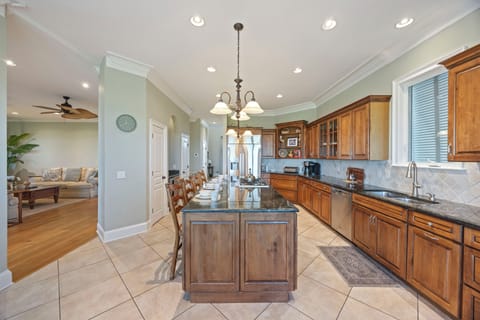 Open kitchen space that is fully equipped.