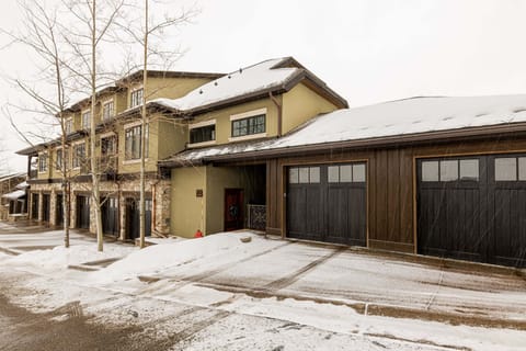 One Car Garage