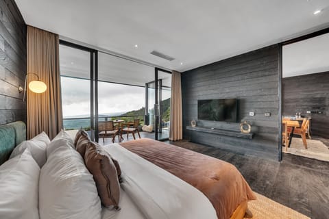 Premium Cabin, 2 Bedrooms, Valley View | Premium bedding, pillowtop beds, minibar, in-room safe