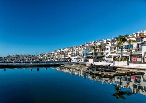 Marina Puerto Banus - Lovely 1 bed condo by the beach in Puerto Banus
